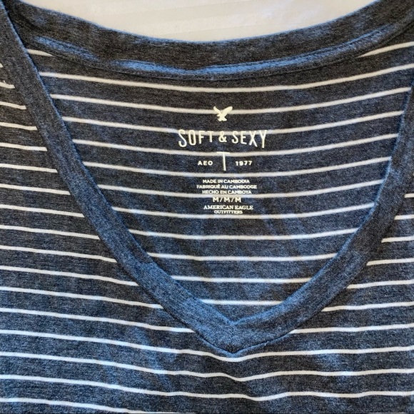 New AE soft & sexy tee - Picture 2 of 2